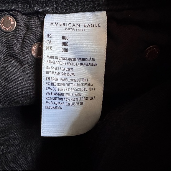 American Eagle Outfitters Black 4" Perfect Short - Size 000 / 23W - Brand New - Picture 7 of 10